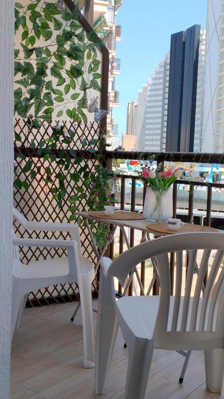 Appartamento Heavenly Nest With Sea View Calpe Esterno foto